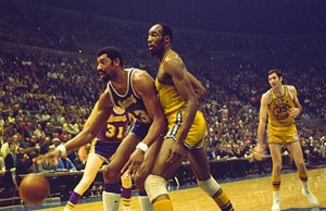 Nate-Thurmond-and-Wilt-Chamberlain-618x400