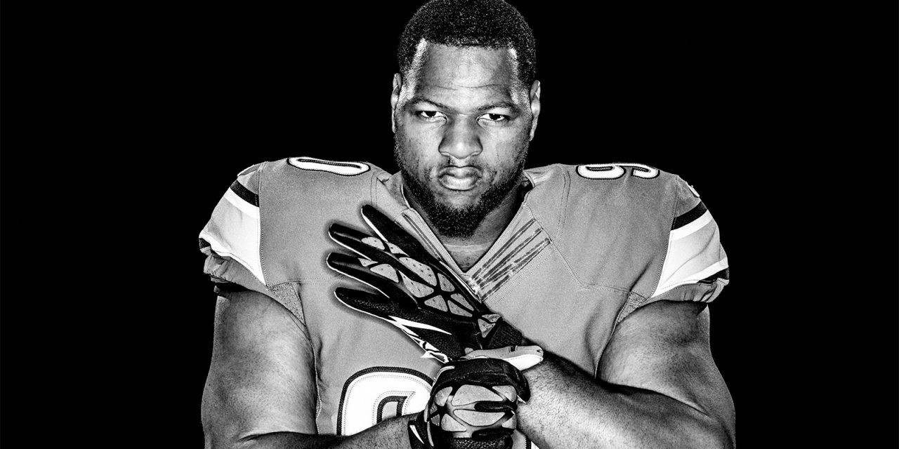 THE NFL’S SOCIAL MEDIA BASE REACTS  WITH EXCITEMENT TO THE SIGNING OF NDAMUKONG SUH TO THE TAMPA BAY BUCS