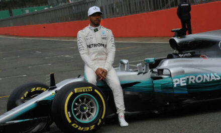 What’s going on with Lewis Hamilton’s new Mercedes contract, and Lewis Hamilton is training in the mountains for the upcoming Formula 1 season.